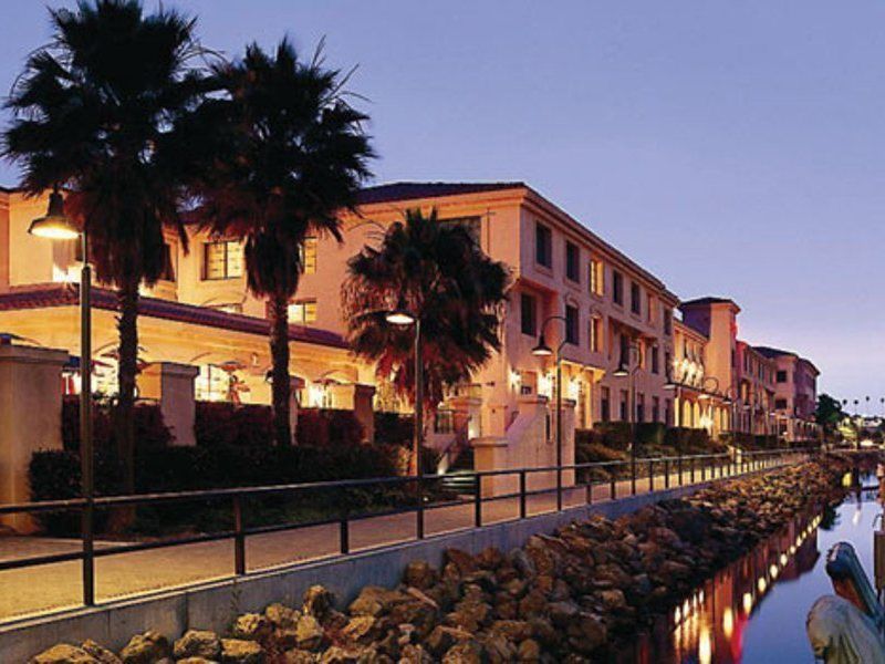 Hotel Doubletree By Hilton San Pedro Long Beach Exterior foto
